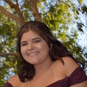 Meet your Posher, Chloe